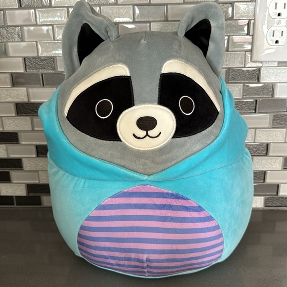 Squishmallows ROCKY THE RACCOON Morty The Monster Costume Halloween 2023 12” NEW - Picture 4 of 16